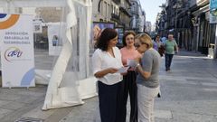 La Asociaci�n Espa�ola de Vacunolog�a instal� un punto informativo en Pr�ncipe