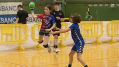 Un partido del torneo de balonmano disputado el a�o pasado