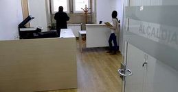 El nuevo mobiliario del consistorio fue contratado por 70.000 euros a una firma de Culleredo.