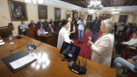 Paula Alvarellos presidíu a homenaxe aos pedáneos