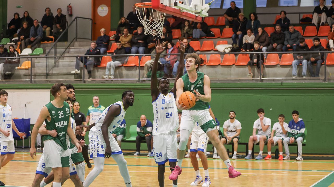 el-basket-xiria-vuelve-a-su-mejor-versi-n-frente-al-culleredo-y-es