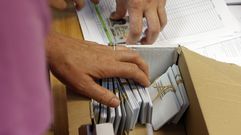 Redondela comienza a entregar a sus vecinos el bonob�s vigu�s