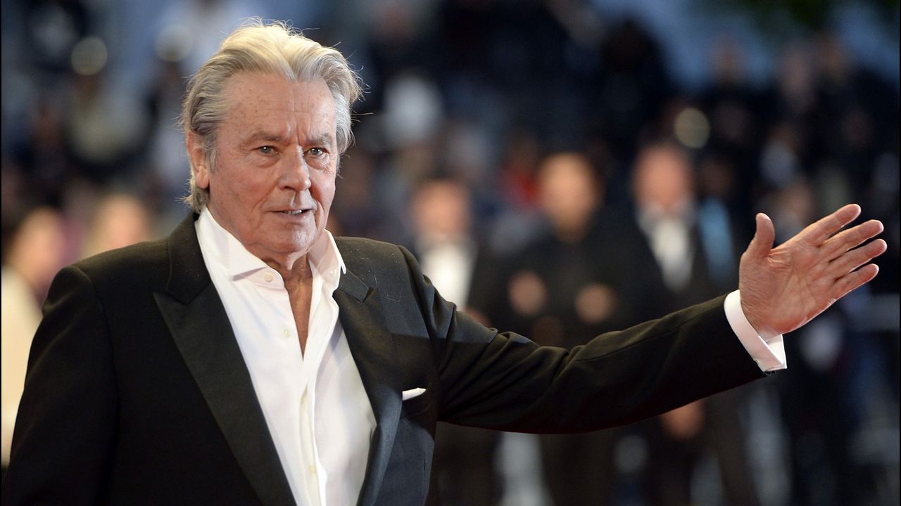 El actor francés Alain Delon solicita la eutanasia en Suiza