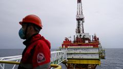 Plataforma de Lukoil en el mar B�ltico.
