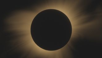 En A Coru�a, dentro de la franja de totalidad, la Luna cubrir� por completo el disco solar y permitir� observar la corona durante algo m�s de un minuto