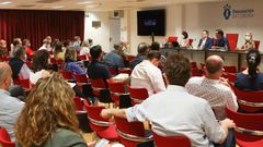 Regidores de toda la provincia acudieron a la sede de la Diputaci�n para conocer la herramienta
