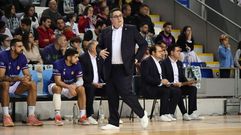 Diego Epifanio, Epi, entrenador del Obra, este domingo en la pista del Basket Mallorca.