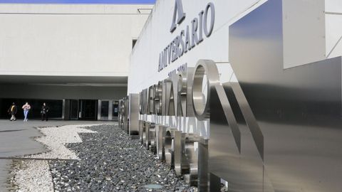 Foto de la entrada del Hospital Universitario Lucus Augusti.