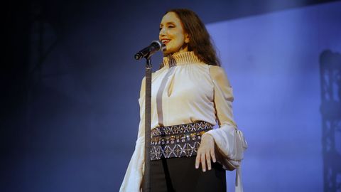 Luz Casal abri� las fiestas de Mar�a Pita