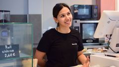 G�nesis, joven venezolana vecina de Os Mallos