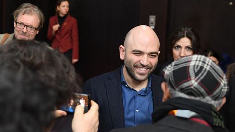 Saviano, en un instante de la presentaci�n en la Berlinale
