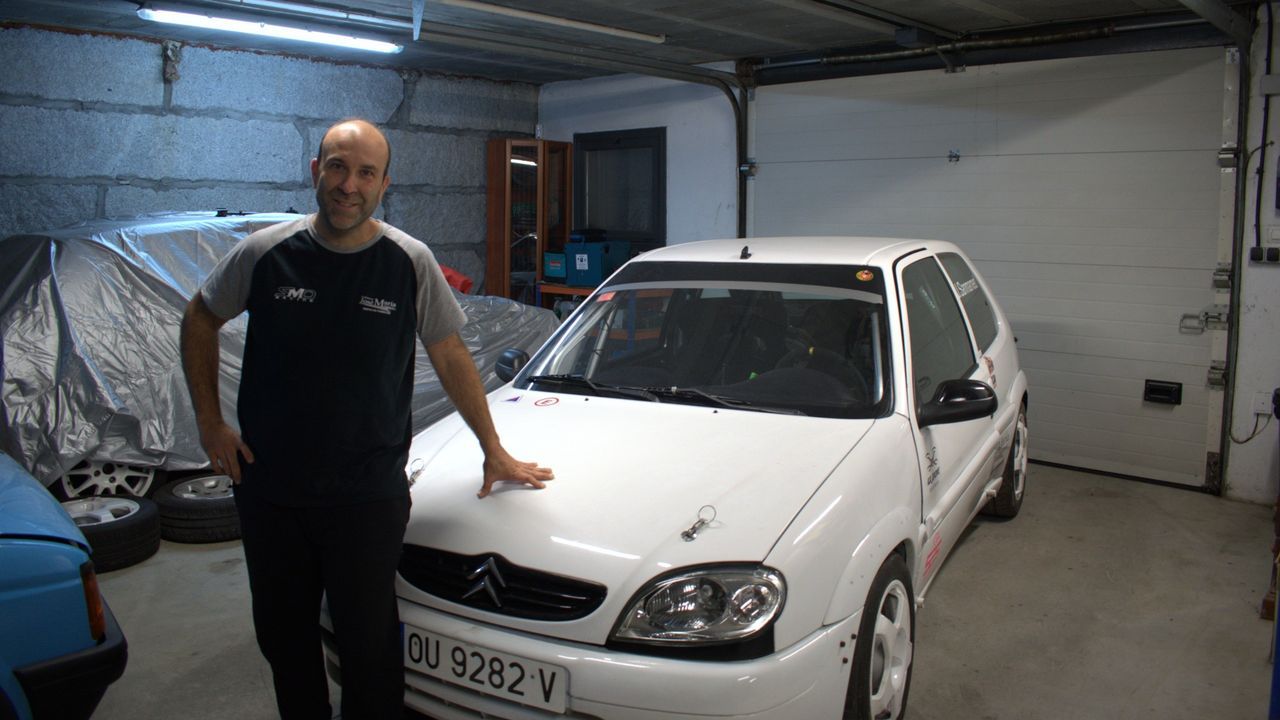 José Antonio Fernández, mecánico, piloto y formador ourensano: «Soy muy autocrítico. Si no me gusta cómo queda un coche, vuelvo a hacerlo»