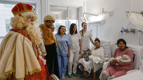 Visita de los Reyes Magos en el CHUO