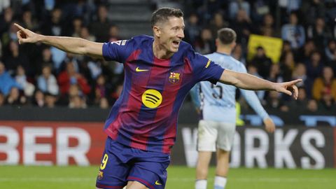 Robert Lewandowski, celebrando uno de sus goles en Balados.
