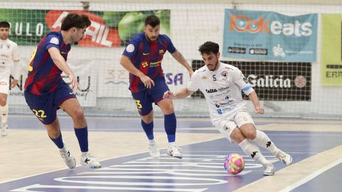 Rumbo en una acci�n de la visita del Barcelona.