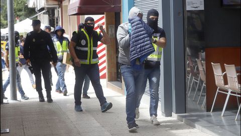 Charl�n cae a sus 85 a�os cuando trataba de introducir 2,5 toneladas de coca�na en Galicia
