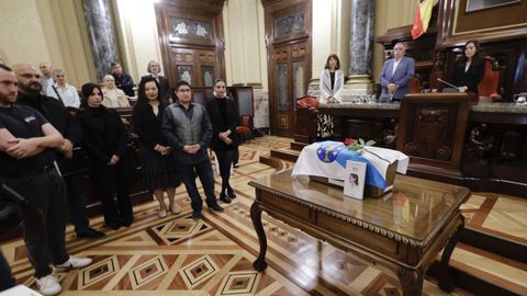 La familia recogi en Mara Pita los restos exhumados del artista represaliado Francisco Miguel