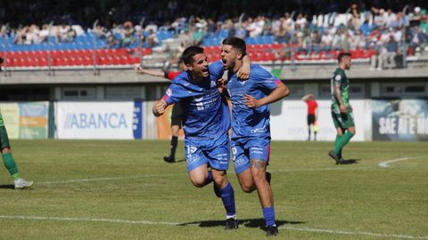 Tiago, del Ourense CF, hizo un gran gol que supuso el empate.