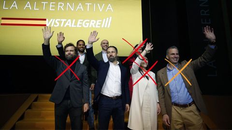 De izquierda a derecha, Iv�n Espinosa de los Monteros, Ignacio Garriga, Jorge Buxad�, Santiago Abascal, Roc�o Monasterio, Macarena Olona y Javier Ortega Smith en un mitin de Vox en el palacio de Vistalegre de Madrid en marzo del 2020.