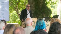 El vicepresidente de la Diputaci�n, Xos� Regueira, en el acto en el que se dio a conocer el plan especial por el eclipse de la Reserva de Biosfera