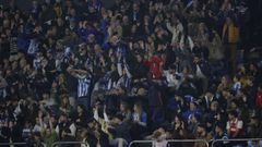 La aficin de Riazor acab el partido contra la Cultural Leonesa festejando el triunfo en las gradas