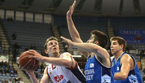 Adam Waczynski, en el partido de la pasada temporada frente al Gipuzkoa Basket. 