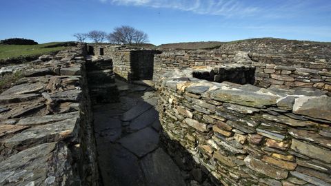 El castro de Castromaior destaca por su buena conservacin y las vistas del centro de la provincia de Lugo