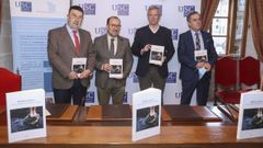 De izquierda a derecha, el director de la C�tedra de Hidrolox�a de la USC, Juan Gestal; el rector de la USC, Antonio L�pez; el vicepresidente de la Xunta, Alfonso Rueda; y el editor del libro, Antonio Couto