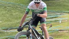 Marcos Rodr�guez, ciclista del CC Maceda.