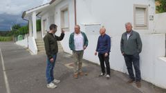Representantes del Concello y de la empresa adjudicatoria visitaron la zona de las obras