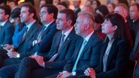 Los ministros de Economía, Carlos Cuerpo; Transformación Digital, Óscar López; Política Territorial, Ángel Víctor Torres, e Igualdad, Ana Redondo, secundaron ayer al presidente del Gobierno, Pedro Sánchez, en la presentación del Observatorio de Derechos Digitales en la Casa del Lector del Matadero de Madrid