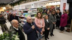 Inauguraci�n del nuevo supermercado de O Val en el antiguo cine Urimare, de Xuvia