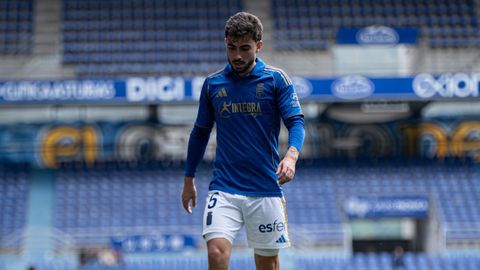Diego Tej�n, en un partido con el Vetusta en el Nuevo Tartiere