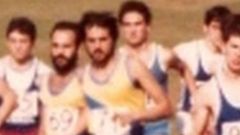 Rafa Pardo, en el centro de la imagen, con la camiseta del Club Concepci�n Arenal, durante la disputa de un trofeo Joaqu�n Romero de Campo a Trav�s