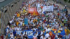 Los opositores a Maduro toman las calles de Caracas