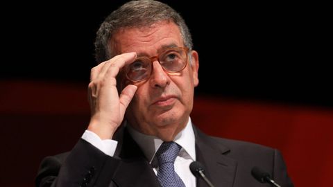 En la foto aparece el l�der socialista de Portugal y ganador de las elecciones, Antonio Jos� Seguro