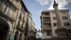 Francisco N�voa, en la praza do Trigo, donde vivi� cuando lleg� a Ourense desde su Maceda natal