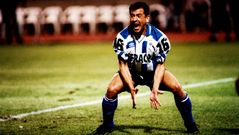 Recuerdos de Claudio Barrag�n como delantero del Deportivo