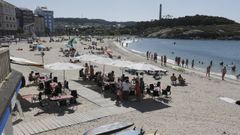 Playa de O Torno con Alcoa al fondo