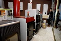 �scar Brand�n y su esposa (en la imagen) abrieron recientemente en A Milagrosa un establecimiento. 