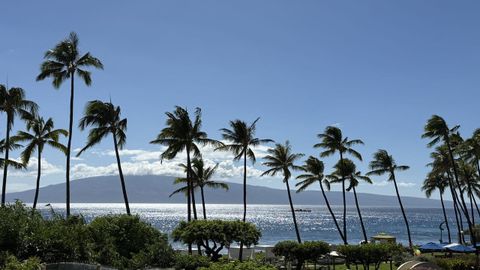 Vista desde el hotel donde se celebra el Snapdragon Summit, con Lanai, otra de las islas del archipi�lago de Hawai, enfrente.