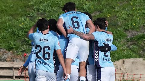 Anxo Rodr�guez y Pablo Meix�s suman 18 titularidades de 19 posibles con el Celta Fortuna en la primera vuelta.