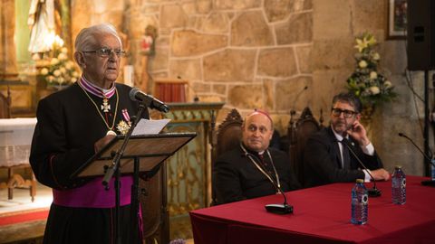 Homenaje a Jos� Antonio Vila Bri�n en O Porto do Son