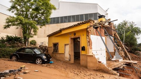 Una casa derrumbada en Picaña (Valencia) tras el paso de la dana