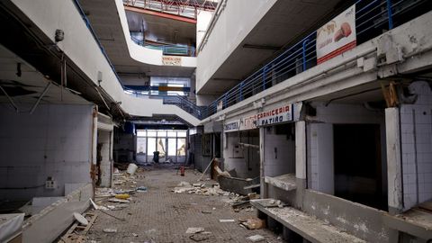 Estado actual del antiguo mercado de Santa Luc�a, en A Falperra