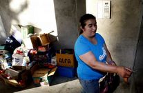 Carmen Romero reside desde el pasado lunes en el domicilio de un vecino de la calle Teixugueiras que la ha acogido.