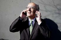 Fernando Gonz�lez Laxe cree que la sociedad no quiere un Gobierno que invoque a la paciencia.