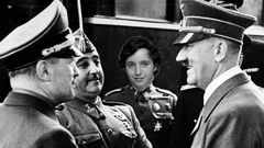 En Hendaya, con Franco y Hitler.