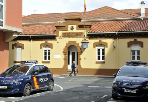 Las dependencias de la Comisar�a de Polic�a est�n situadas en la avenida de Vigo. 