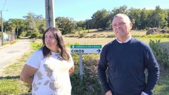 Vanessa Garc�a, de A Bola, y Xos� Manuel Puga, diputado provincial del BNG.